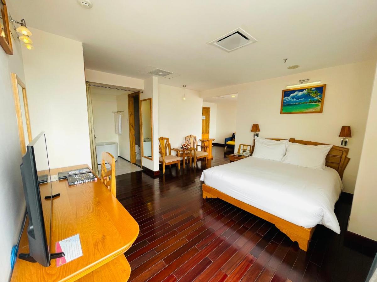 Romance Hotel Хюэ Экстерьер фото