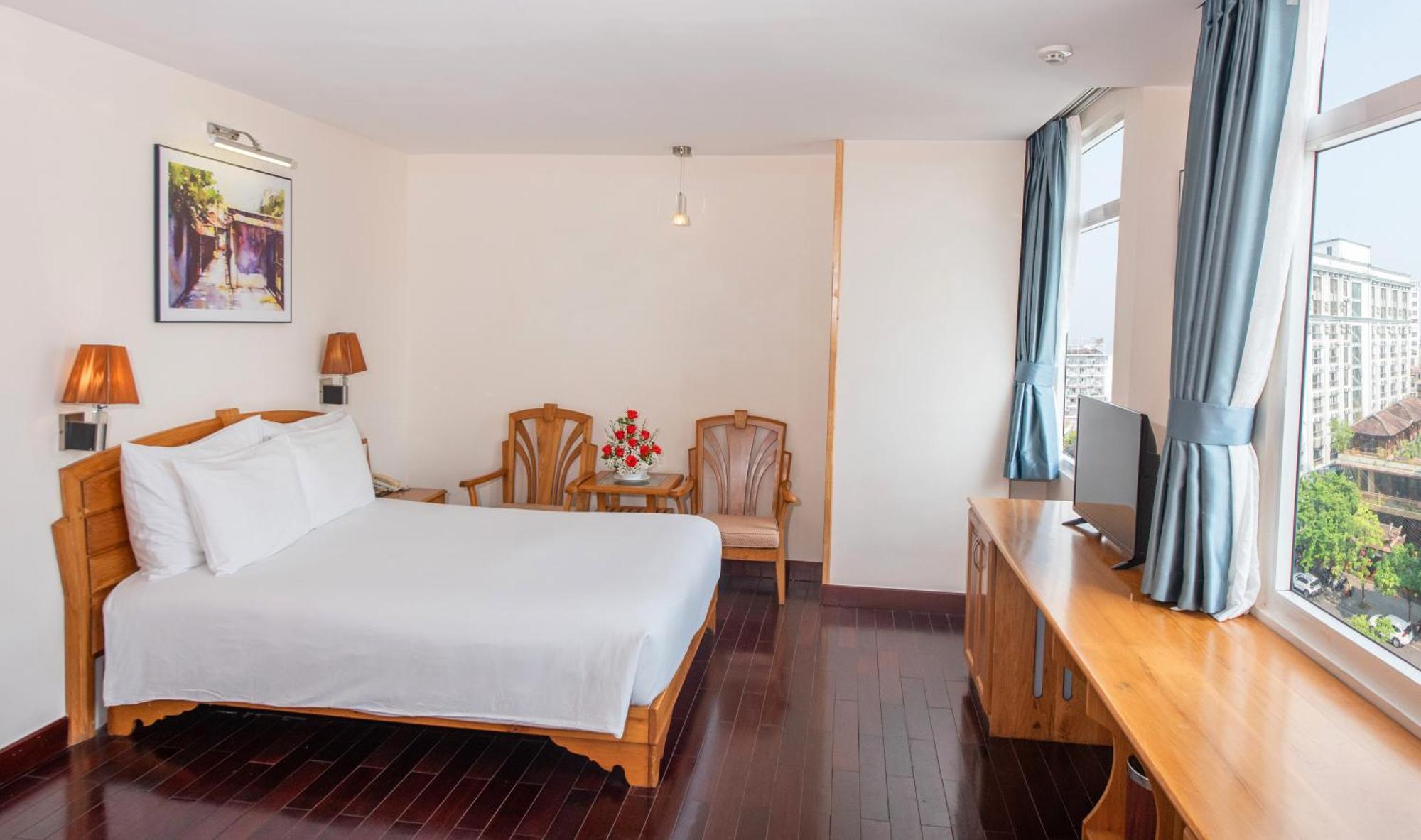 Romance Hotel Хюэ Экстерьер фото